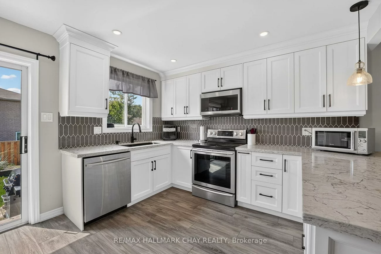 41, Hodgson, Northwest, Barrie