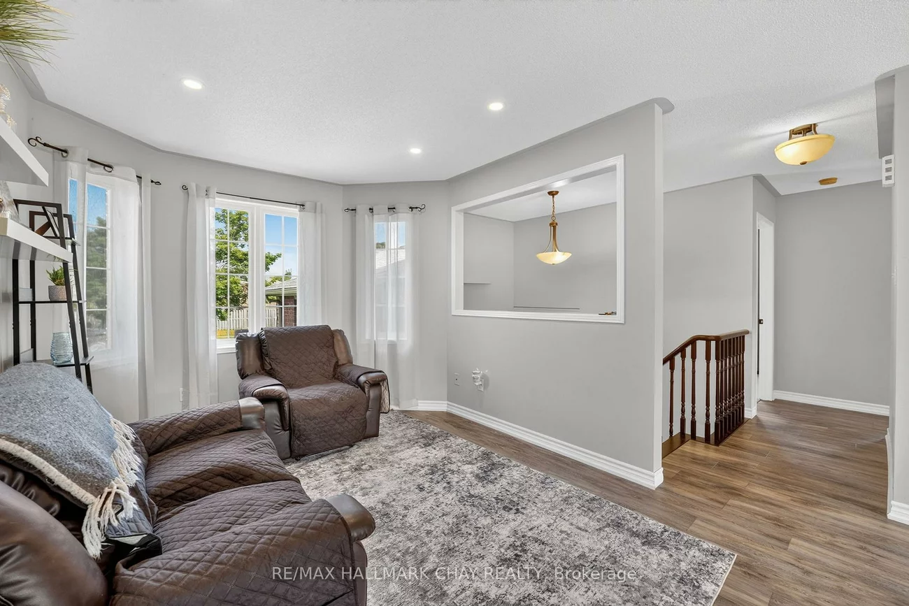 41, Hodgson, Northwest, Barrie