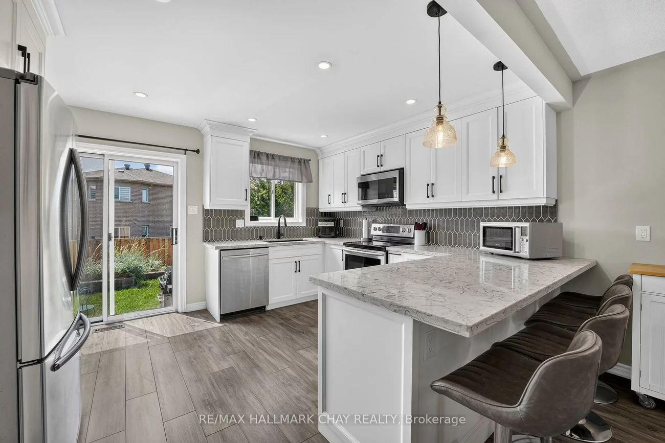 41, Hodgson, Northwest, Barrie