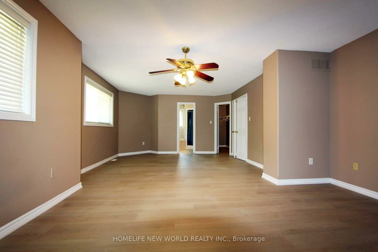 37, Grants, Ardagh, Barrie