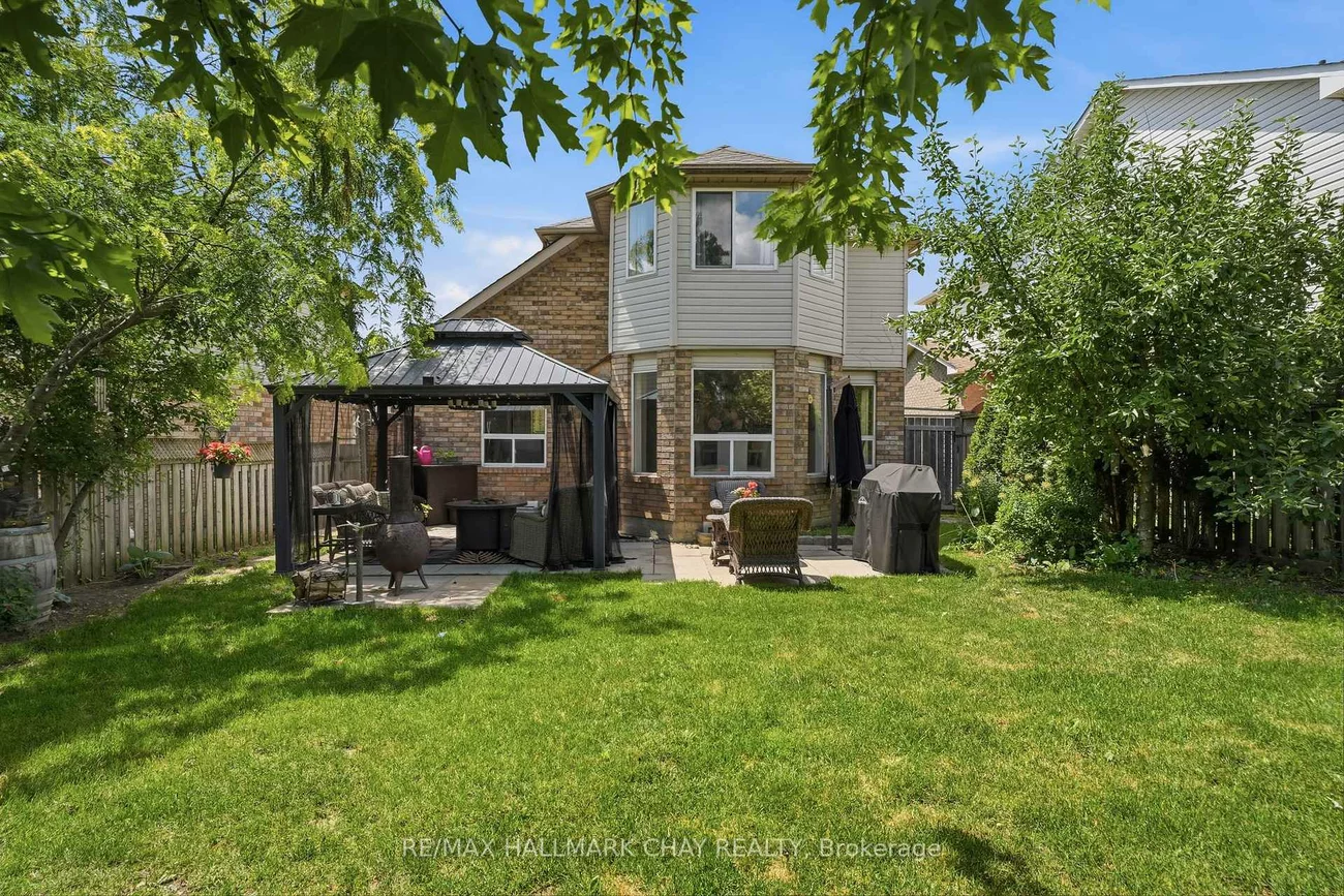 228, Wessenger, North Shore, Barrie