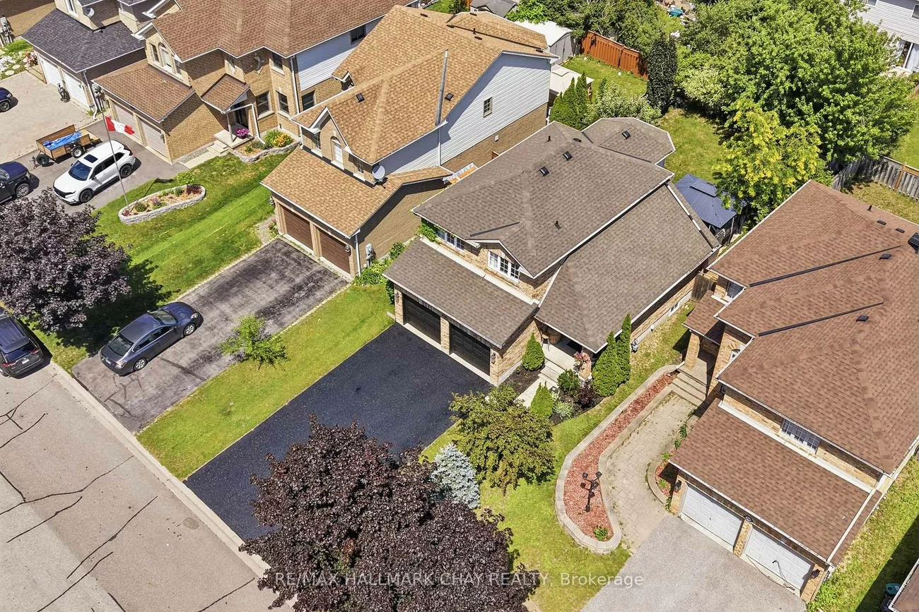 228, Wessenger, North Shore, Barrie