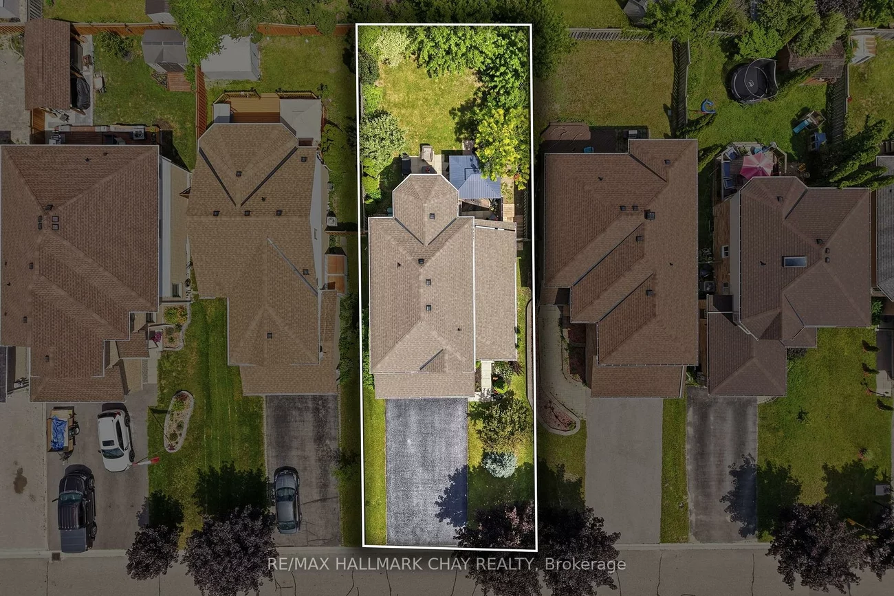 228, Wessenger, North Shore, Barrie