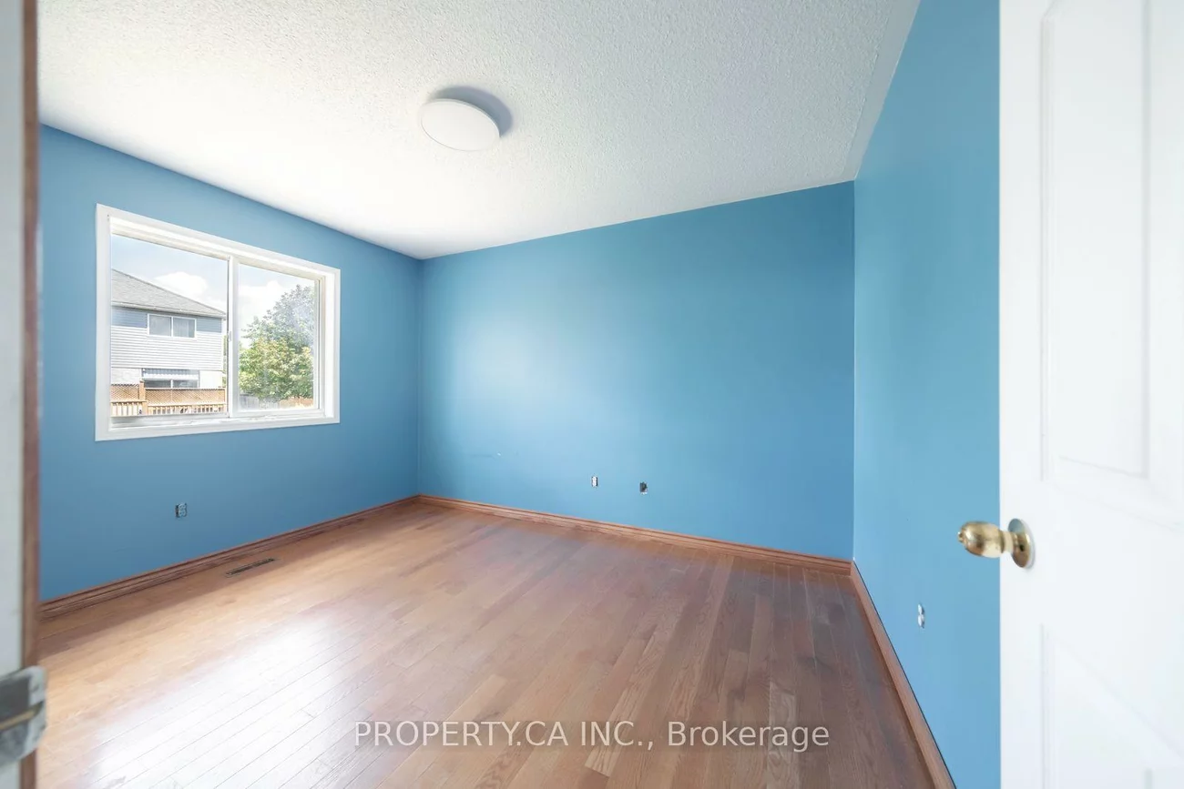 51, Leggott, Painswick North, Barrie