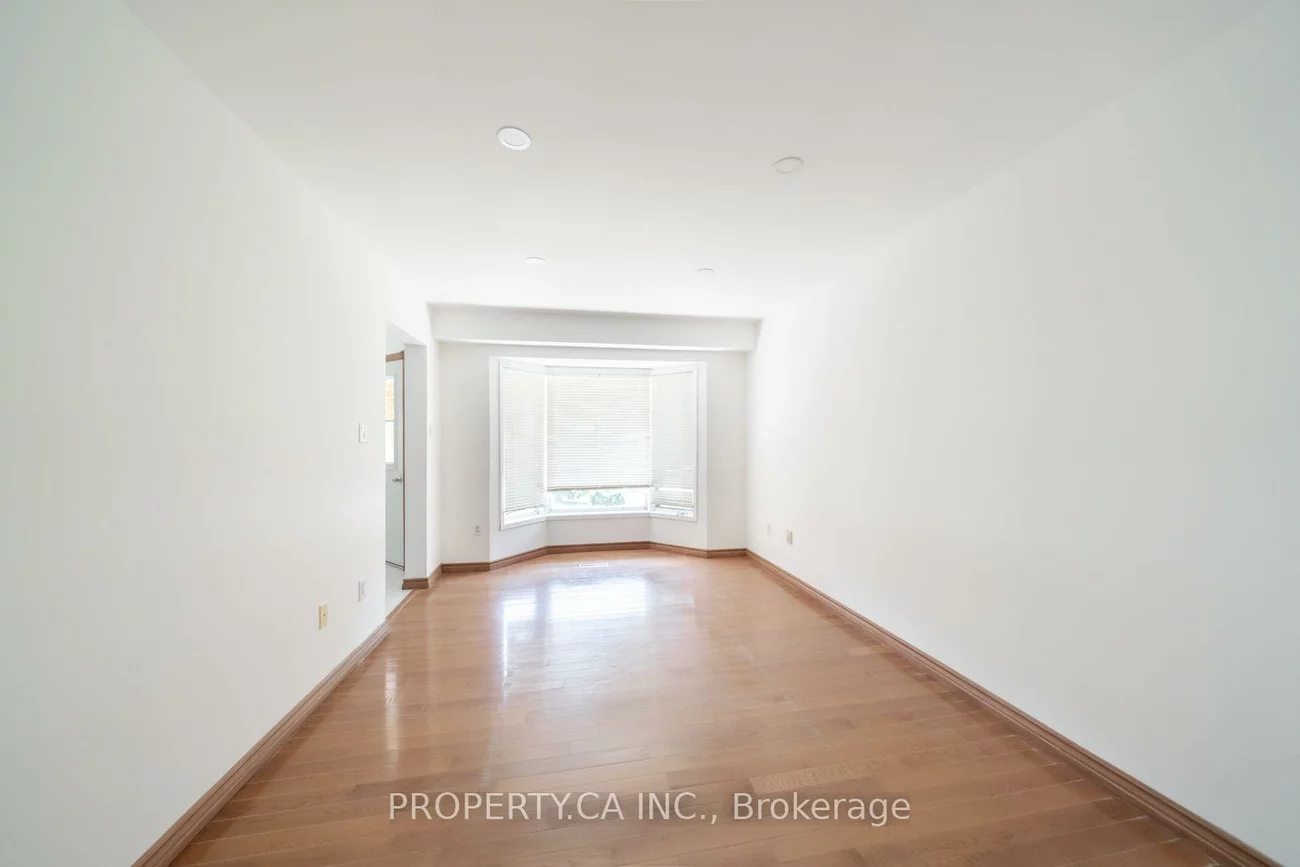 51, Leggott, Painswick North, Barrie