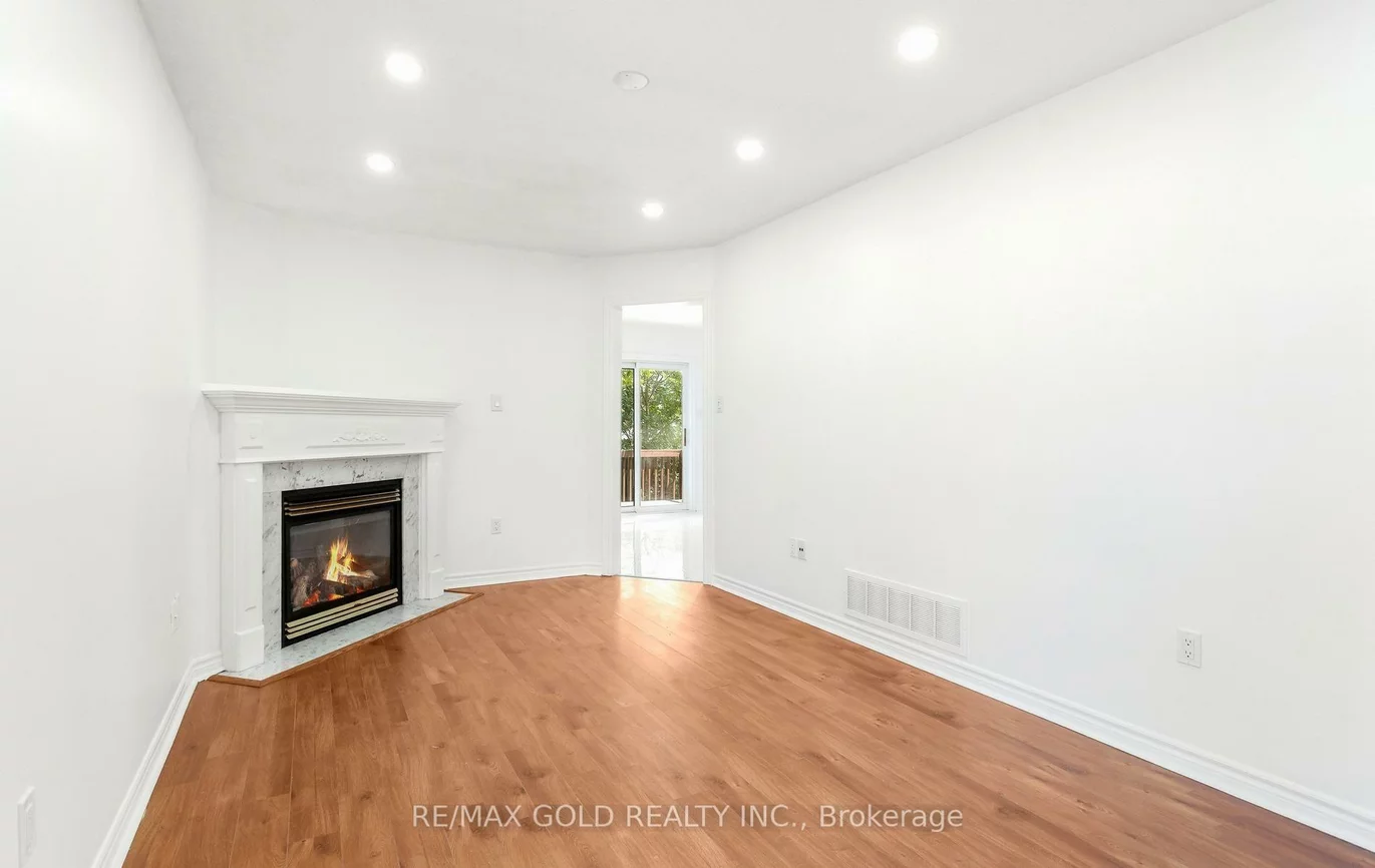 123, Ruffet, Edgehill Drive, Barrie
