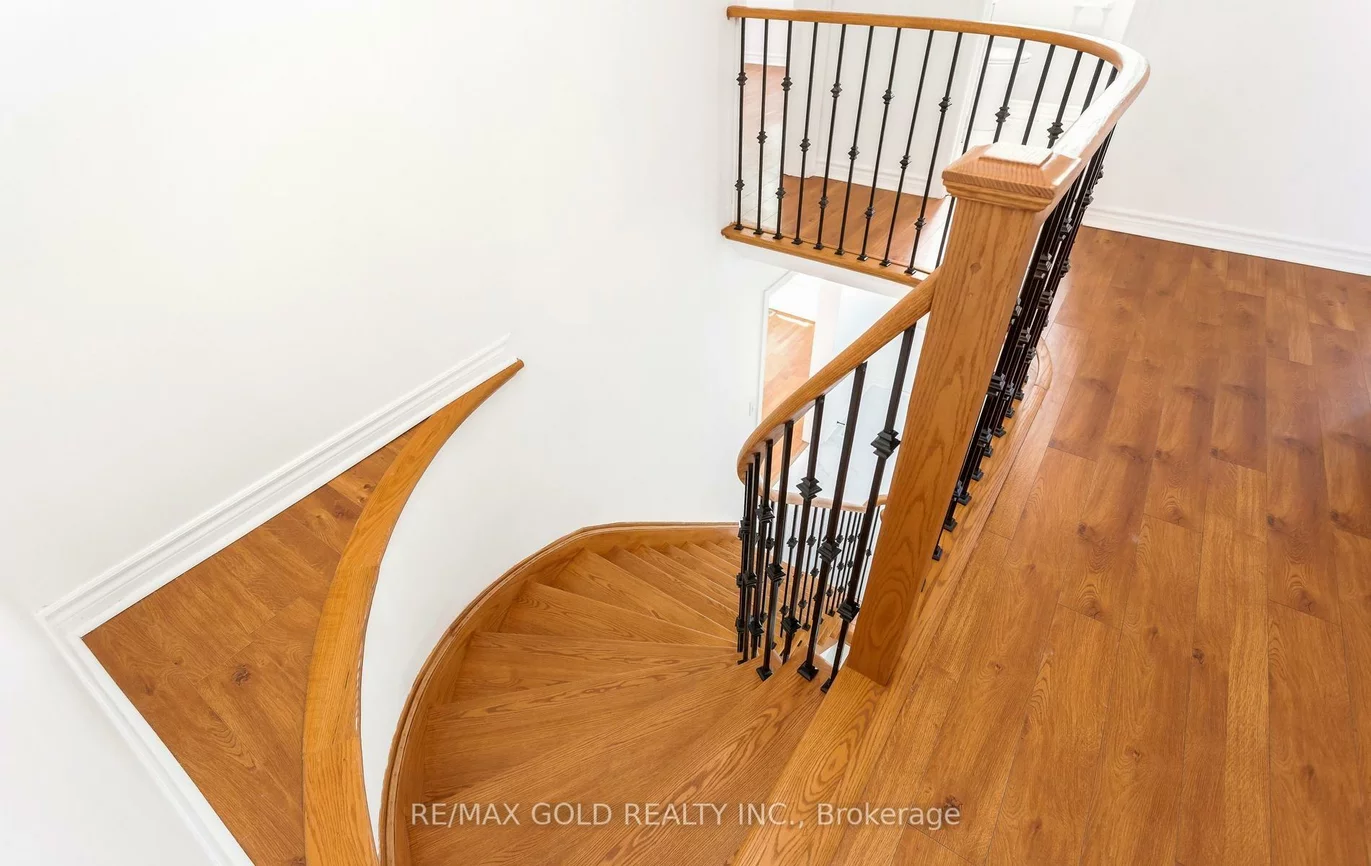 123, Ruffet, Edgehill Drive, Barrie