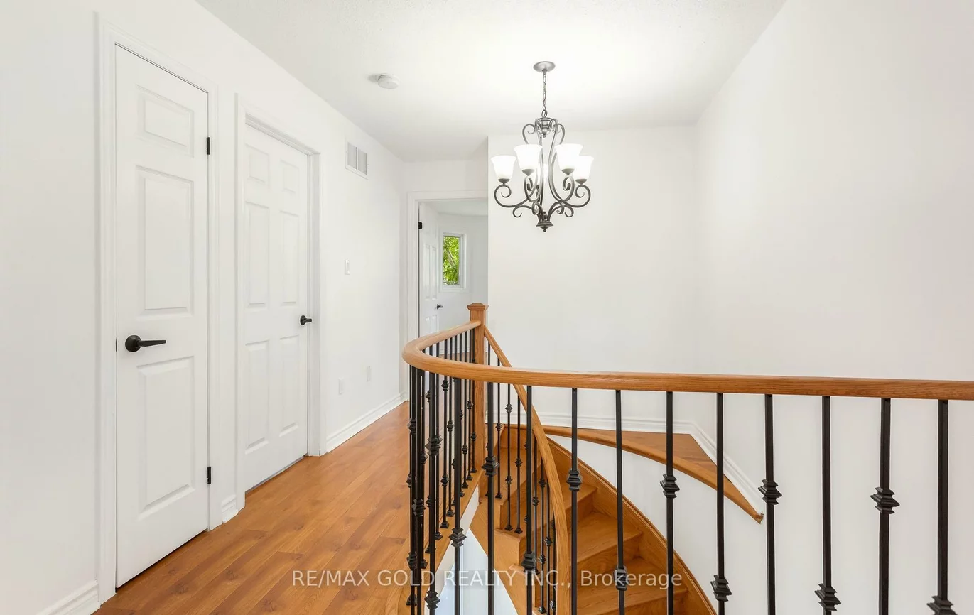 123, Ruffet, Edgehill Drive, Barrie