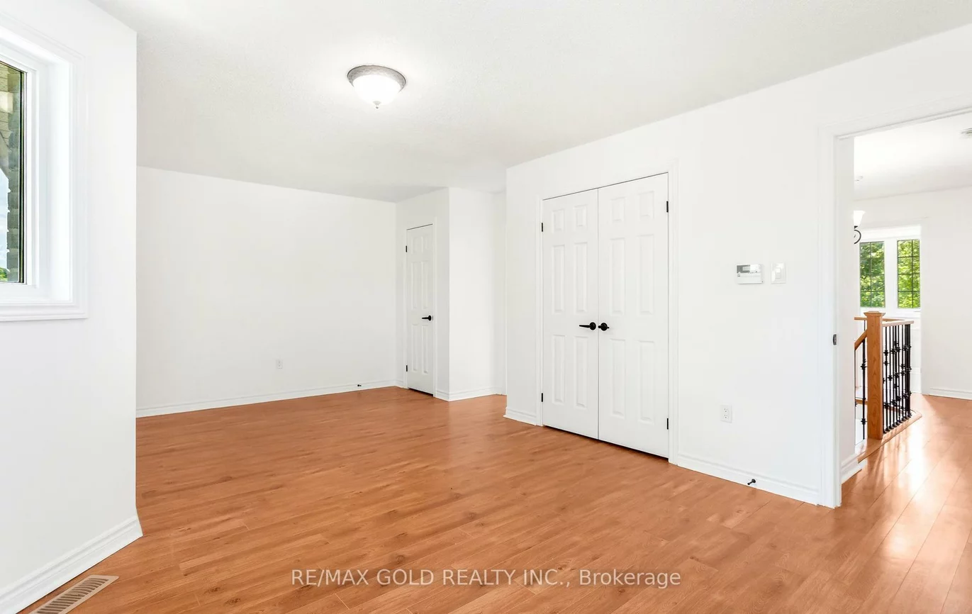 123, Ruffet, Edgehill Drive, Barrie