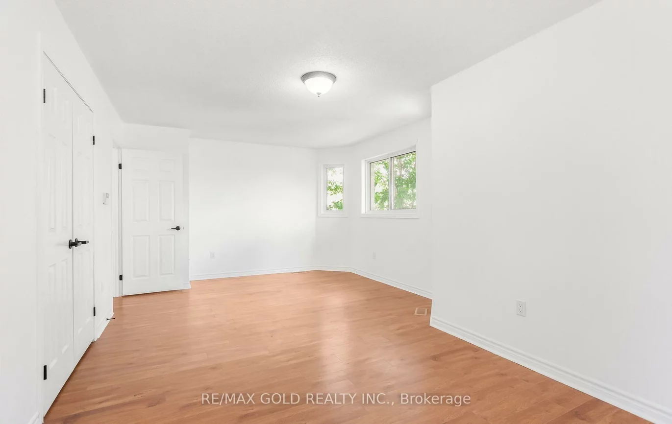 123, Ruffet, Edgehill Drive, Barrie