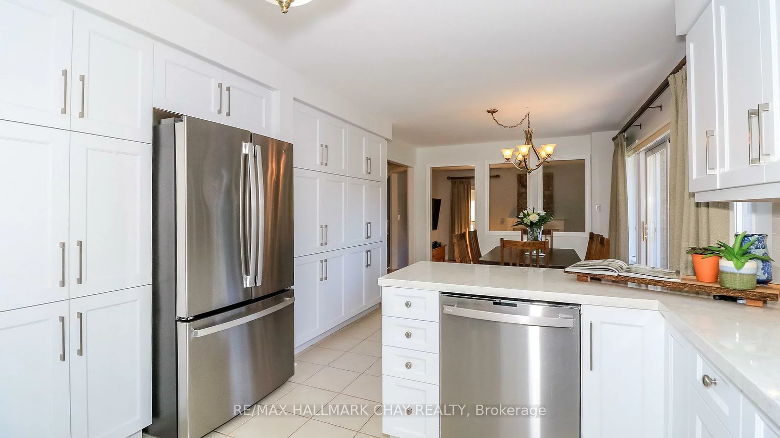 14, Imperial Crown, Innis-Shore, Barrie