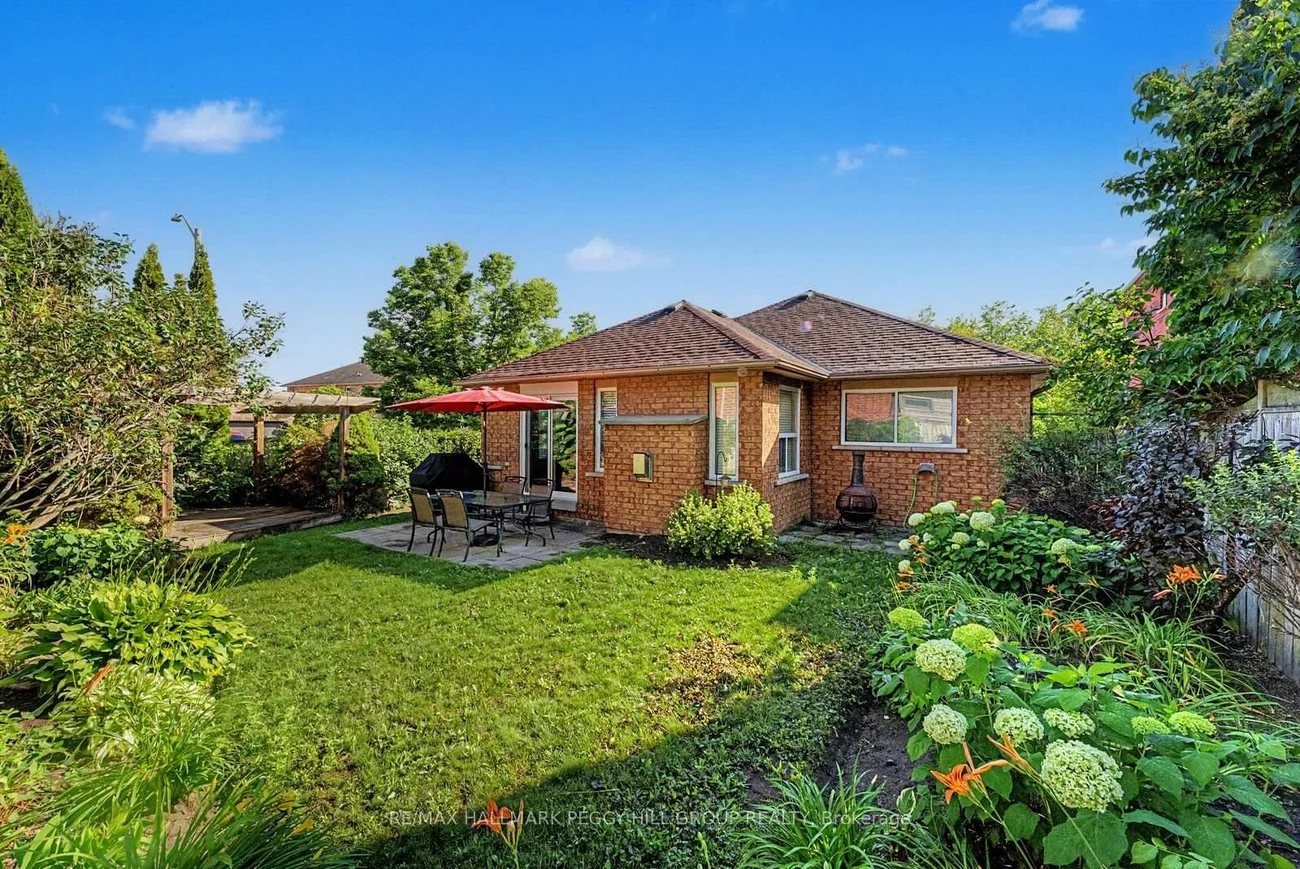 1, Valley View, Bayshore, Barrie