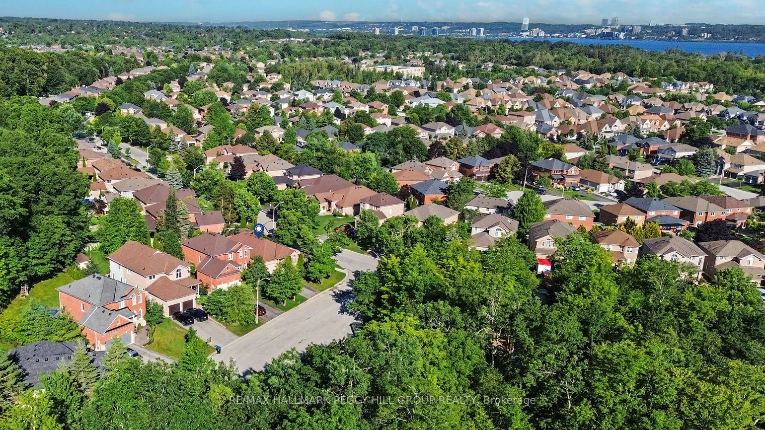 1, Valley View, Bayshore, Barrie