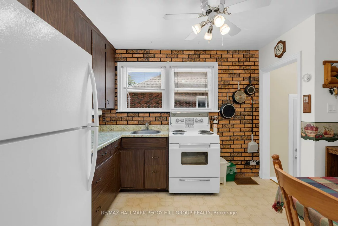 171, Codrington, Codrington, Barrie
