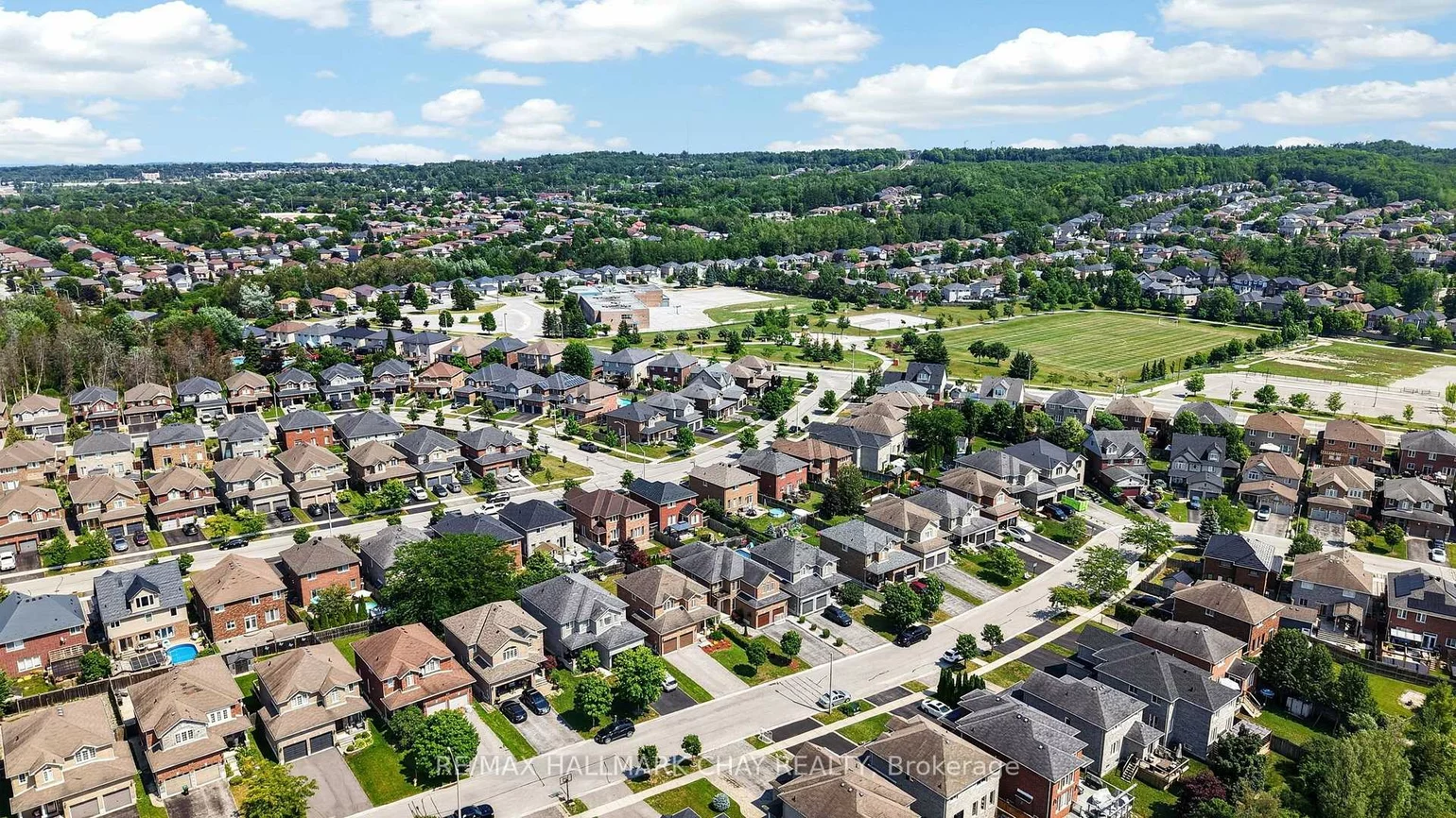 43, Graihawk, Ardagh, Barrie