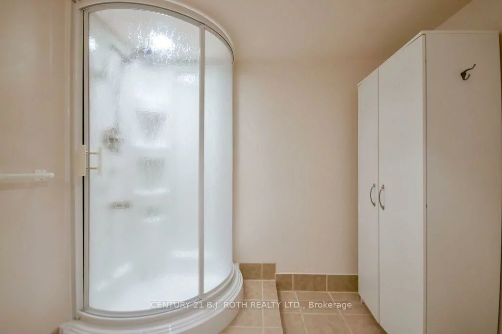 62, Benson, Northwest, Barrie