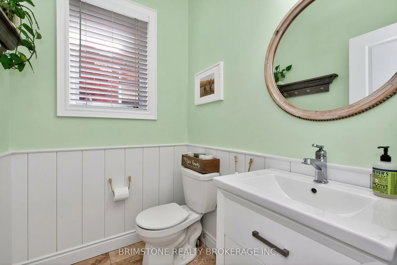 15, Lowry, Edgehill Drive, Barrie