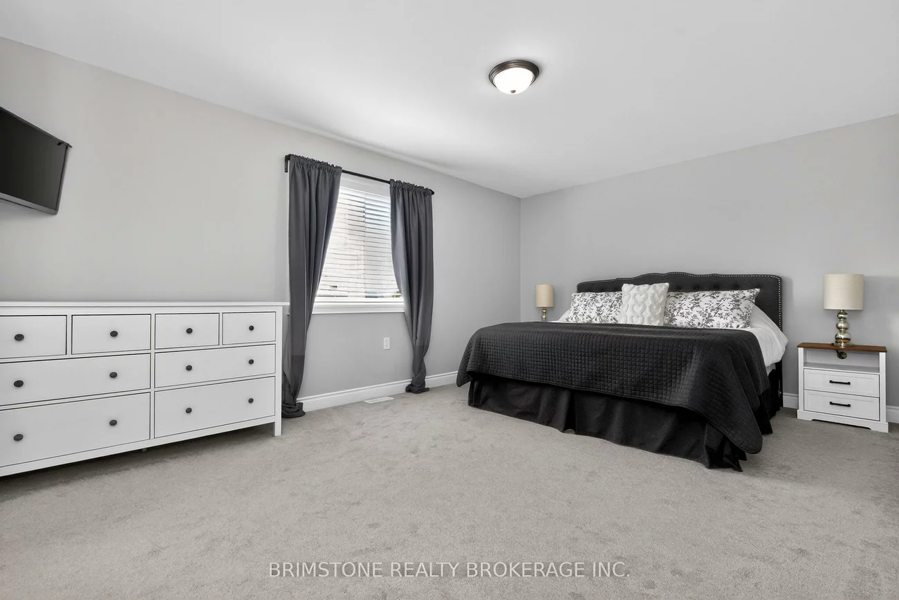 15, Lowry, Edgehill Drive, Barrie