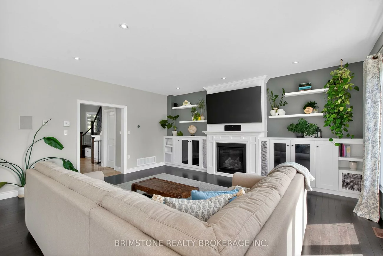 15, Lowry, Edgehill Drive, Barrie