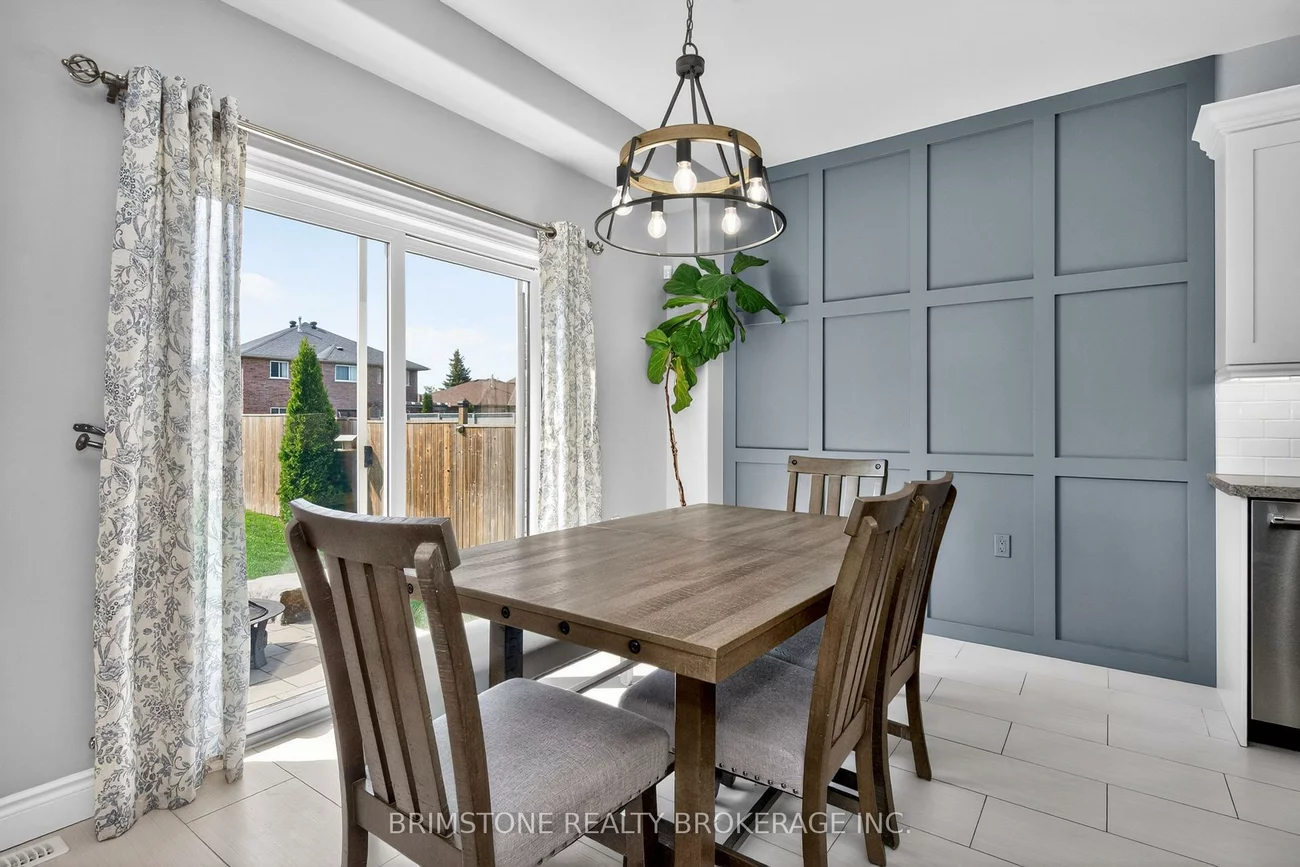 15, Lowry, Edgehill Drive, Barrie