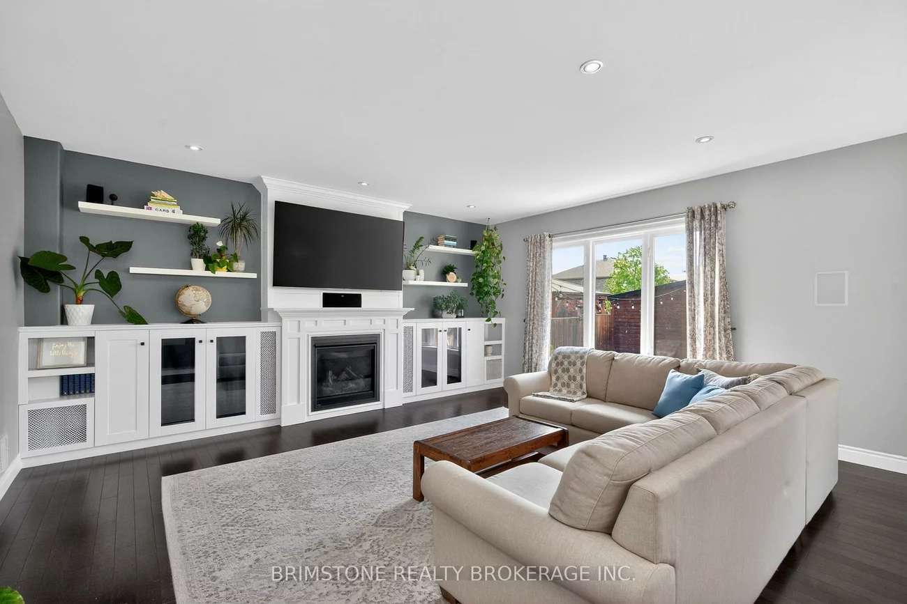 15, Lowry, Edgehill Drive, Barrie