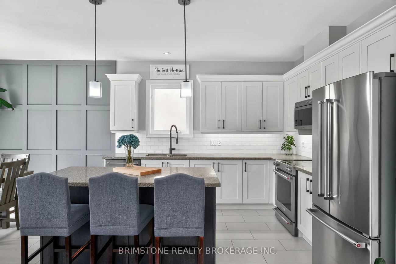 15, Lowry, Edgehill Drive, Barrie