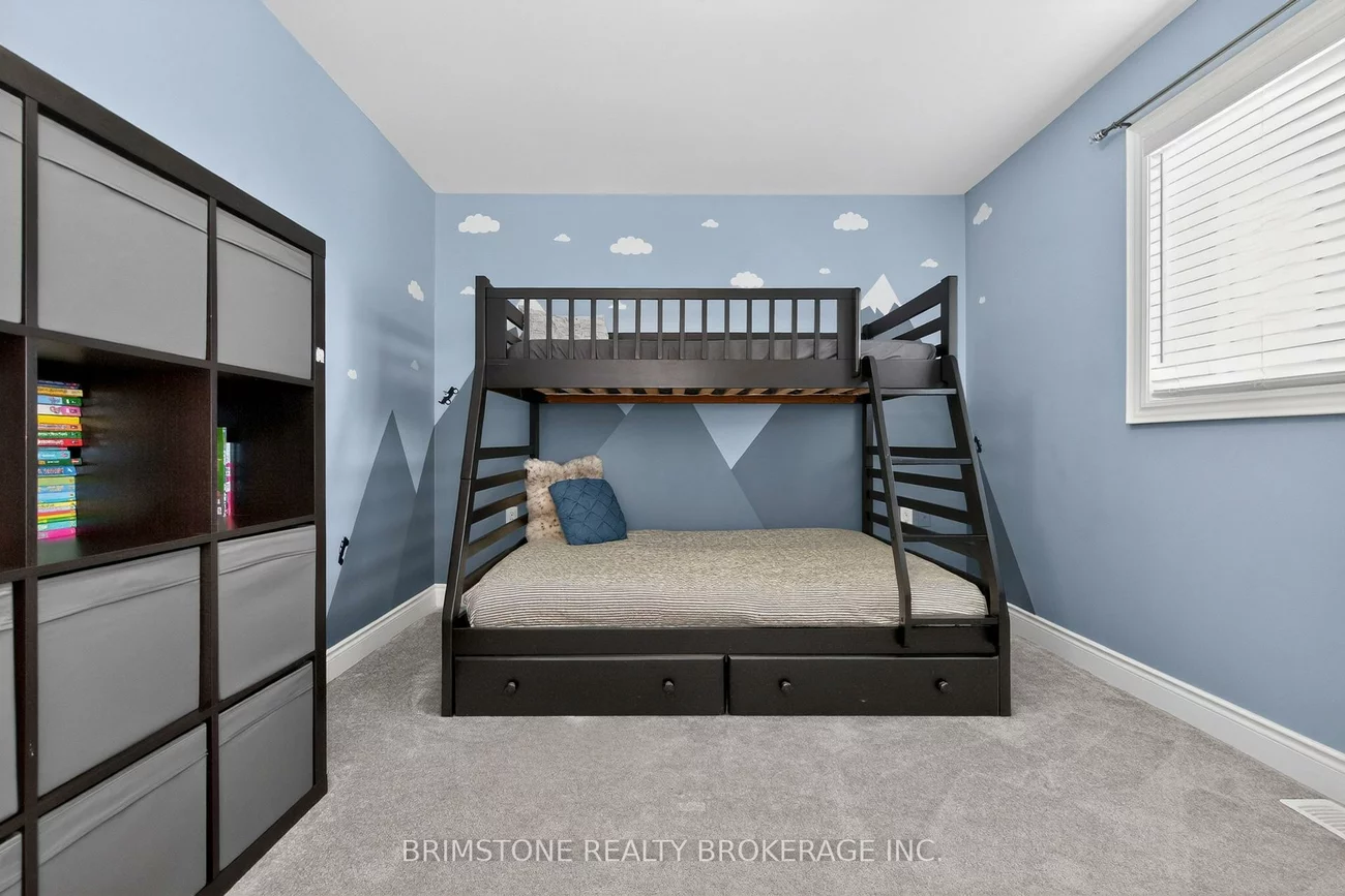 15, Lowry, Edgehill Drive, Barrie