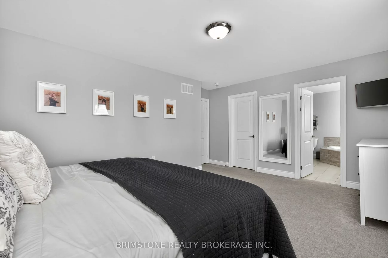 15, Lowry, Edgehill Drive, Barrie