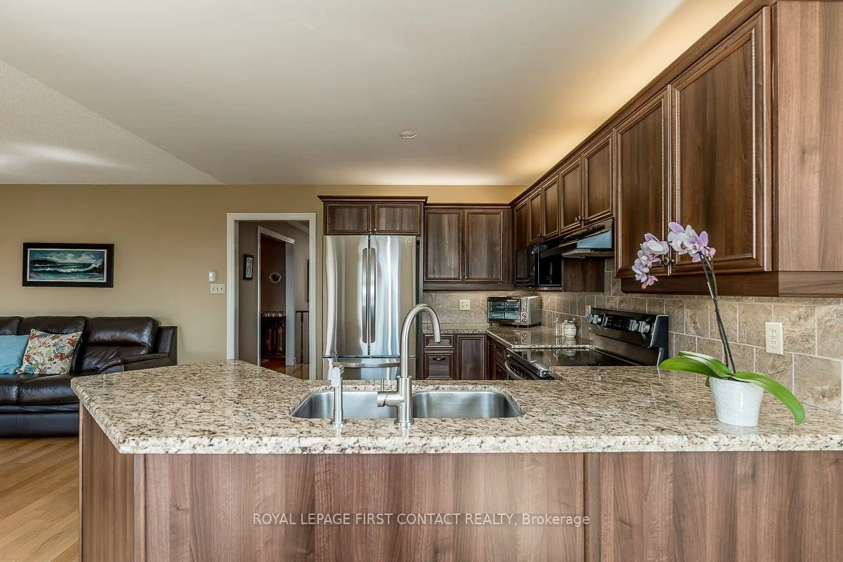 35, Gibbon, Letitia Heights, Barrie