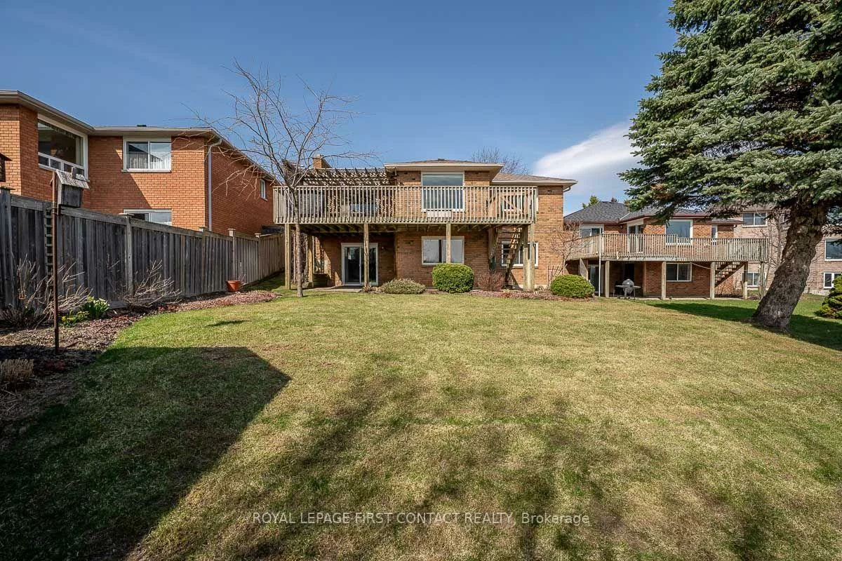 35, Gibbon, Letitia Heights, Barrie