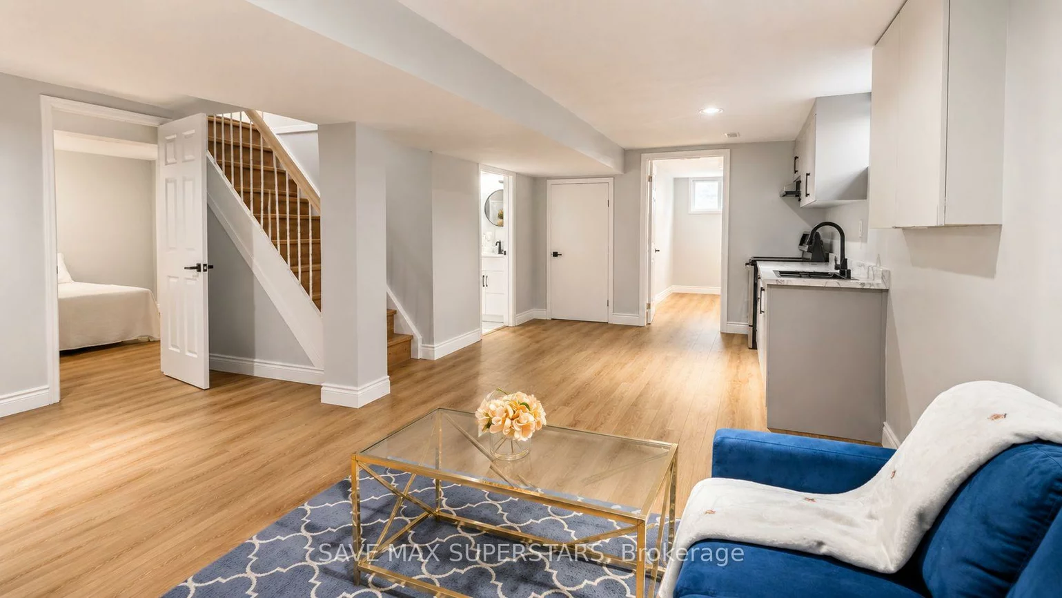 275, Grove, Wellington, Barrie