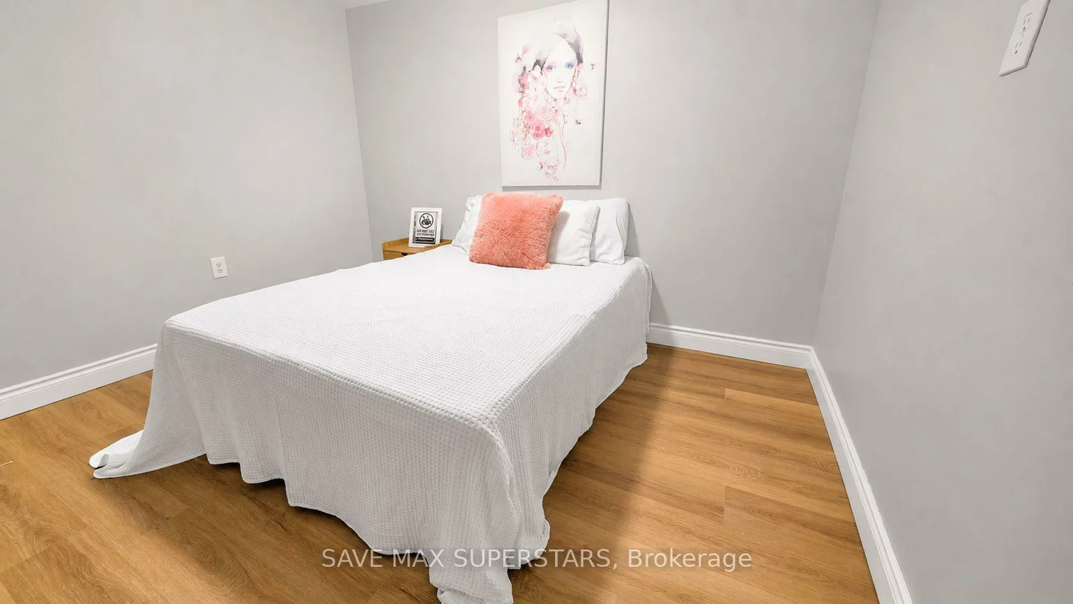275, Grove, Wellington, Barrie