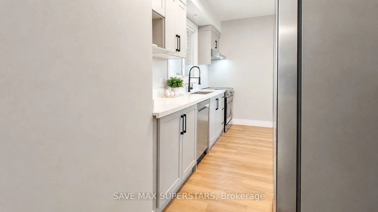 275, Grove, Wellington, Barrie