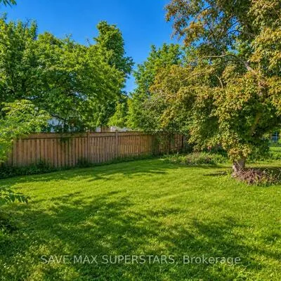 275, Grove, Wellington, Barrie