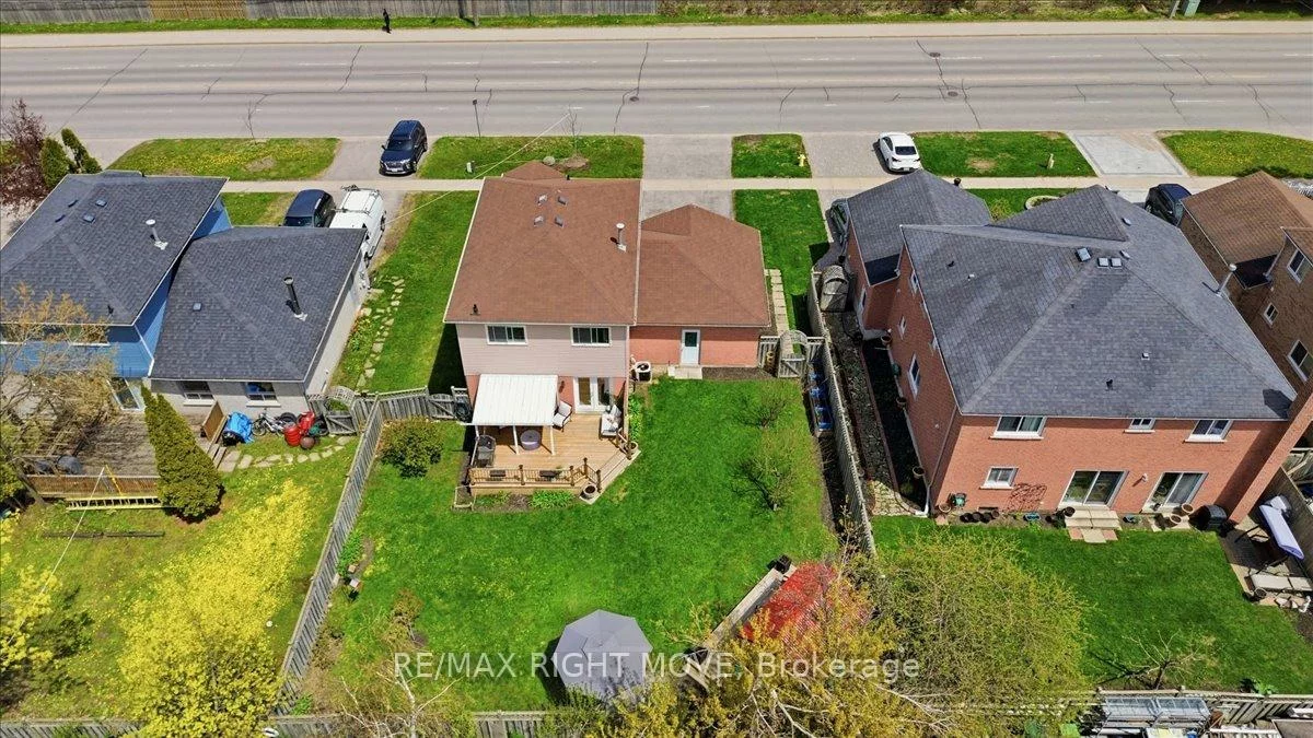 470, st vincent, Cundles East, Barrie