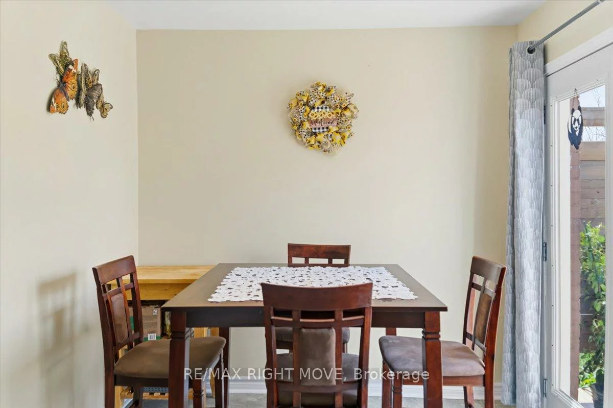 470, st vincent, Cundles East, Barrie