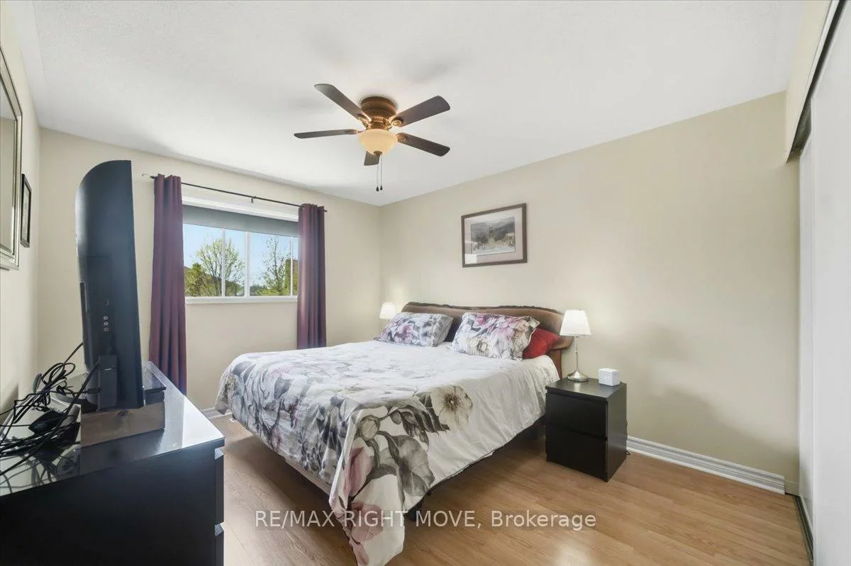 470, st vincent, Cundles East, Barrie