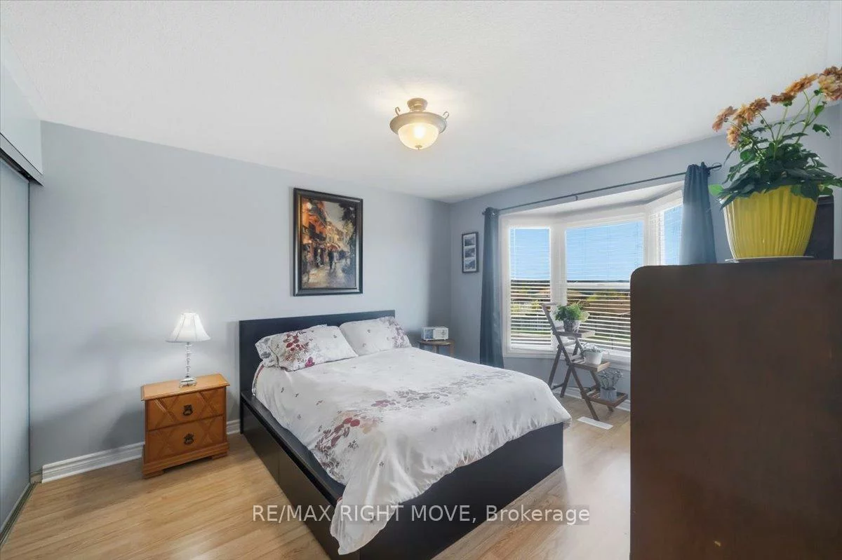 470, st vincent, Cundles East, Barrie