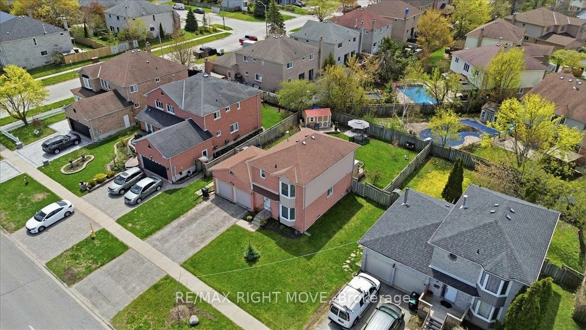470, st vincent, Cundles East, Barrie
