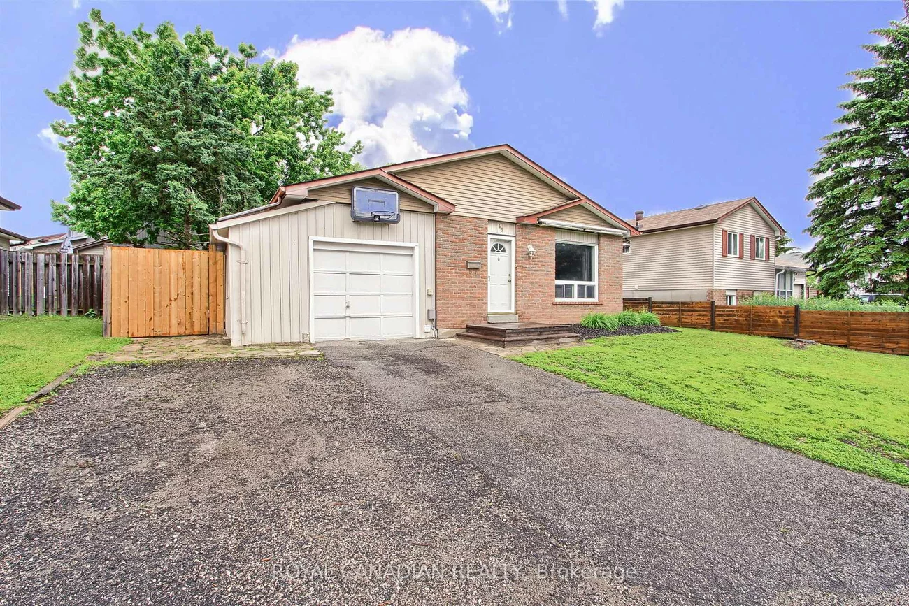 46, Austen, Letitia Heights, Barrie