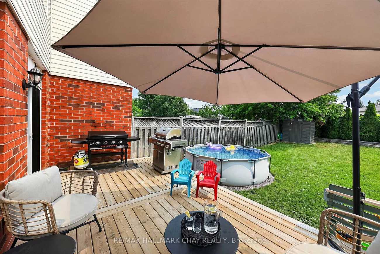 65, Pickett, Painswick North, Barrie
