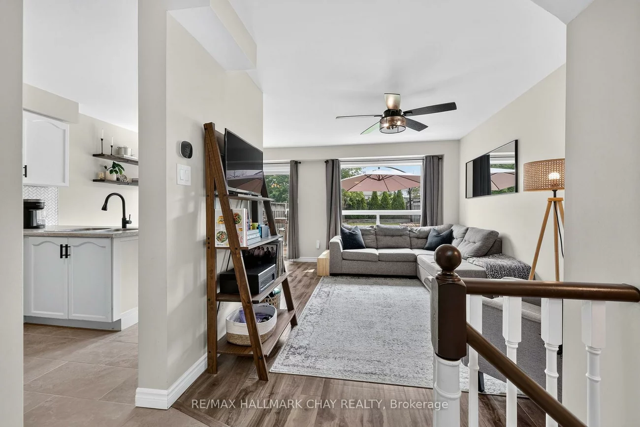 65, Pickett, Painswick North, Barrie