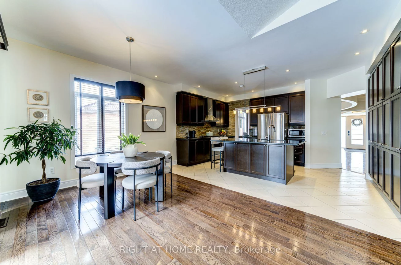 74, Royal Park, Bayshore, Barrie