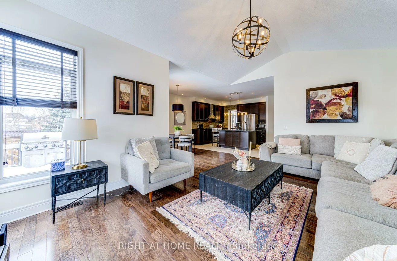 74, Royal Park, Bayshore, Barrie