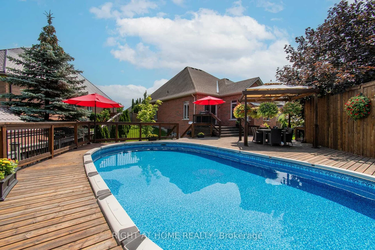 74, Royal Park, Bayshore, Barrie