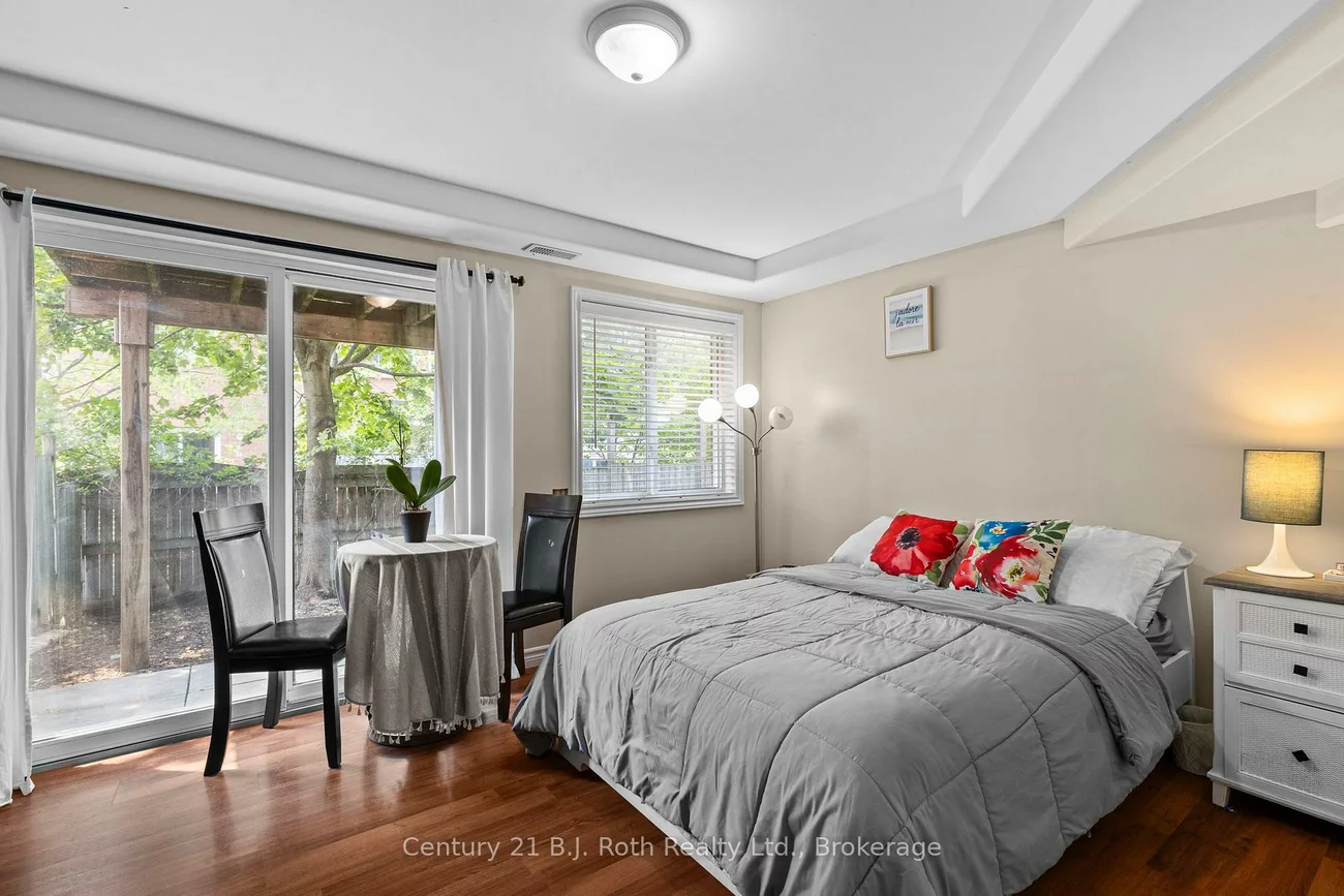33, Courtney, Painswick South, Barrie