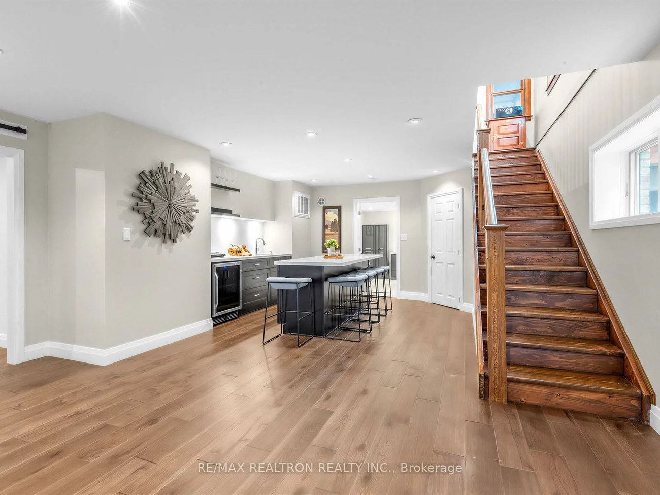 49, Gray, South Shore, Barrie