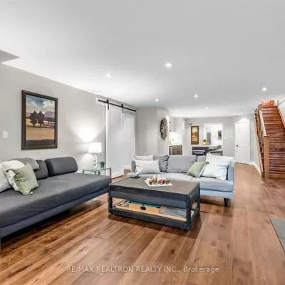 49, Gray, South Shore, Barrie