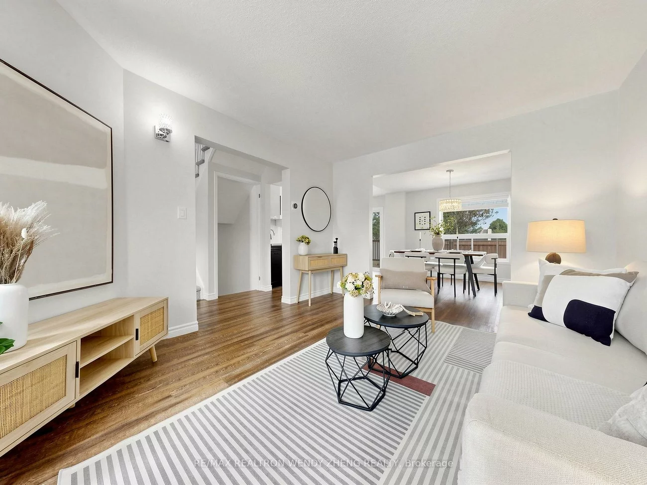 4, GARIBALDI, Holly, Barrie
