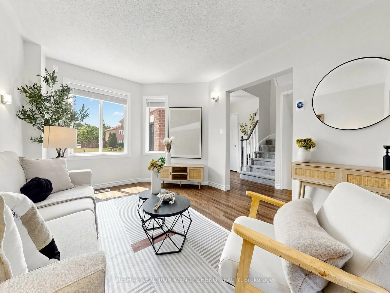 4, GARIBALDI, Holly, Barrie